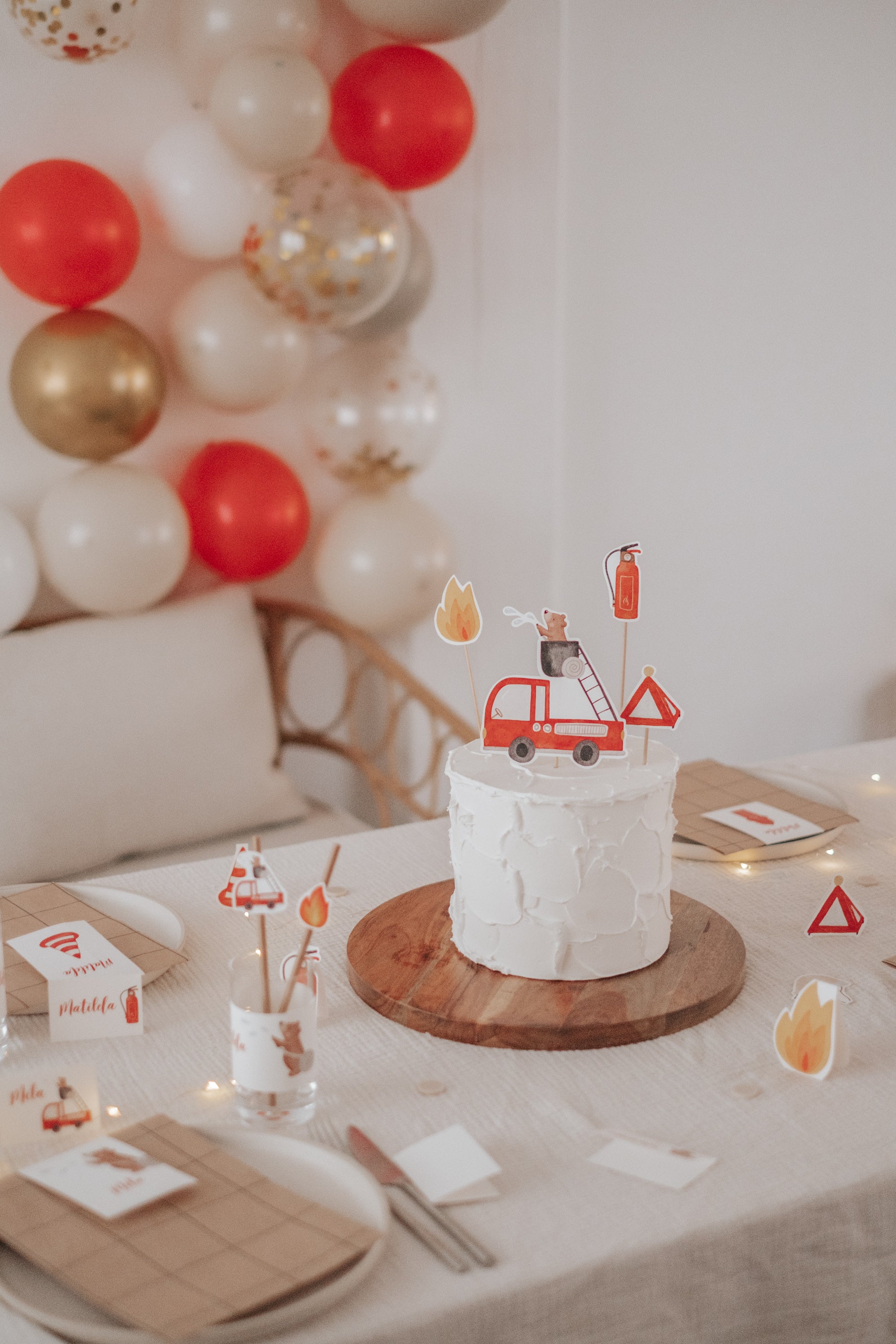 Caketopper Feuerwehr und Bär