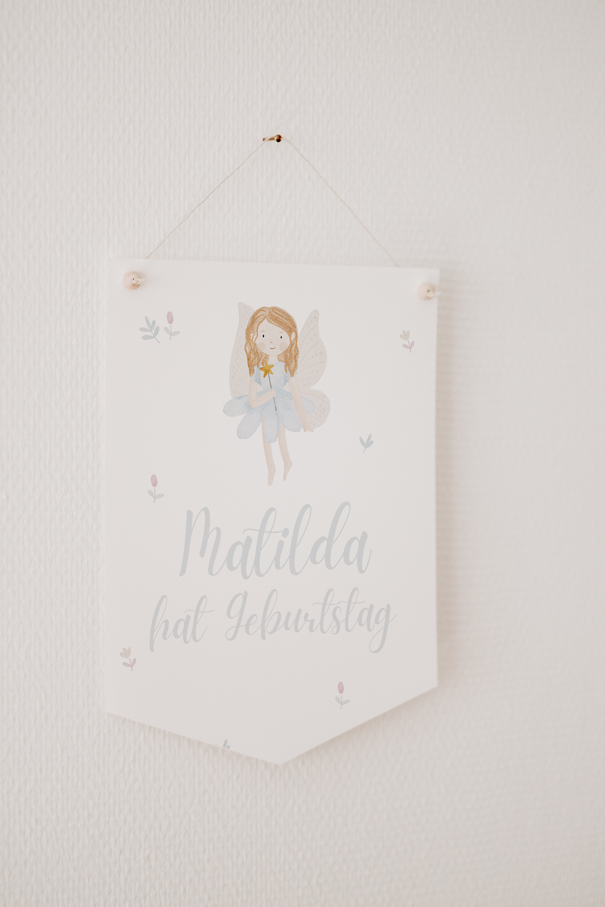Wimpel mit Name Fee blau