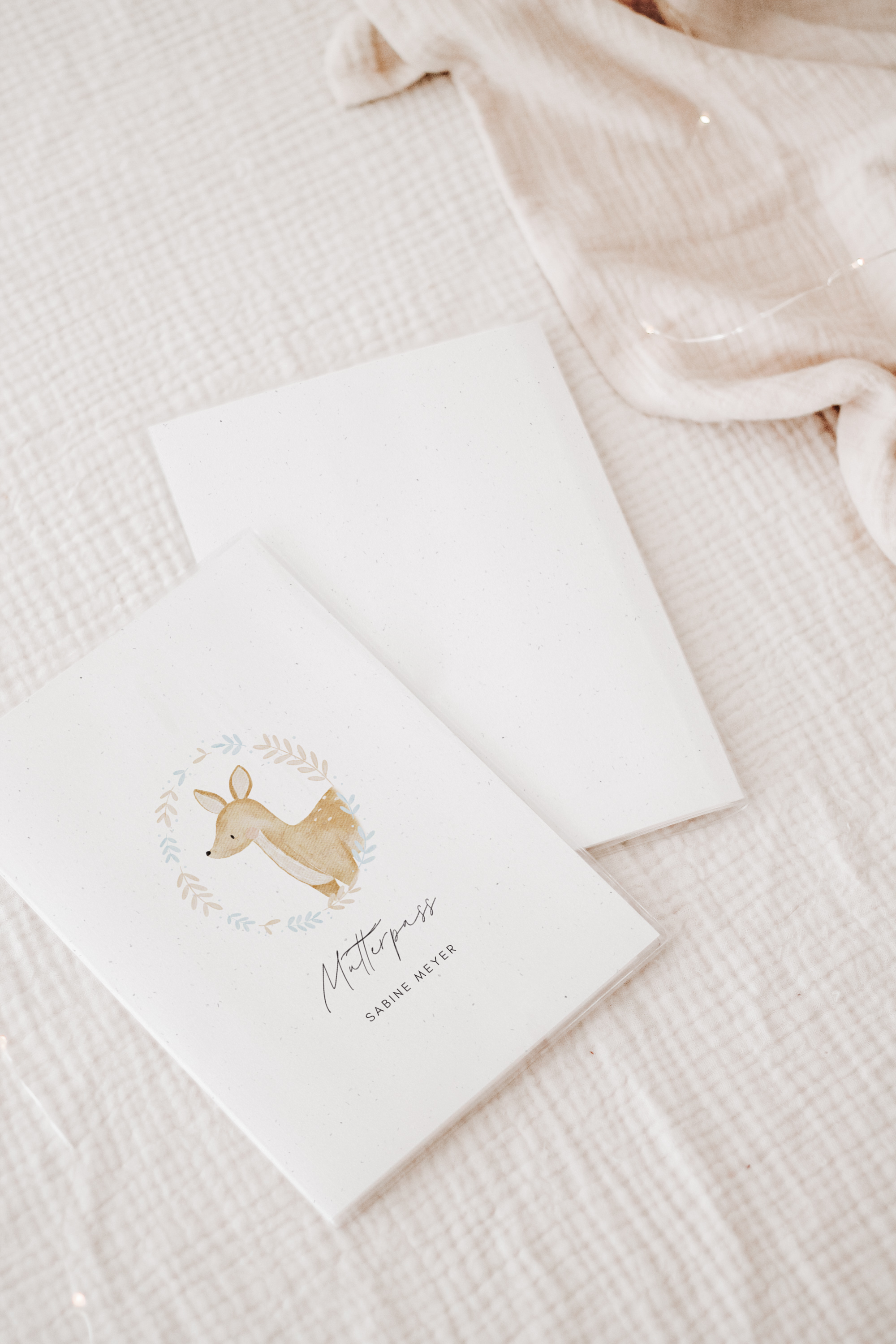 Mutterpass Hülle Kranz Reh