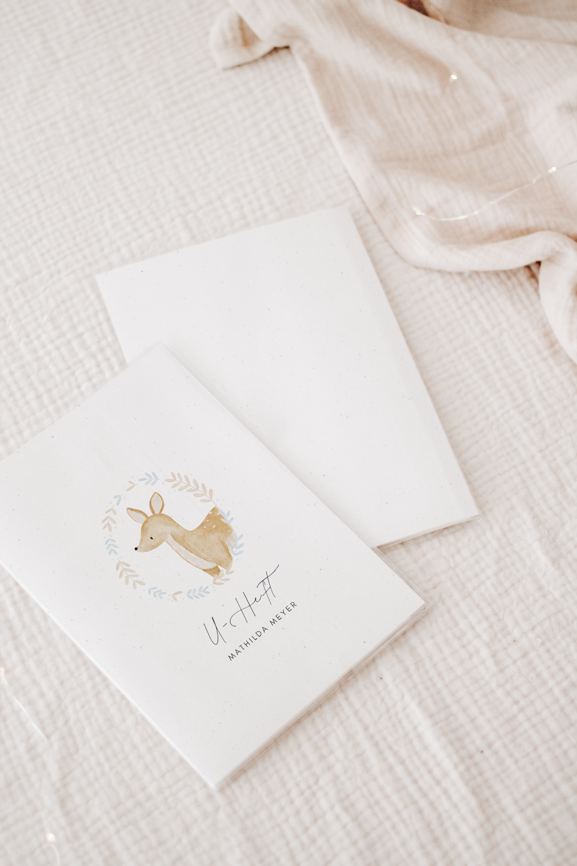 U-Heft Hülle Kranz Reh