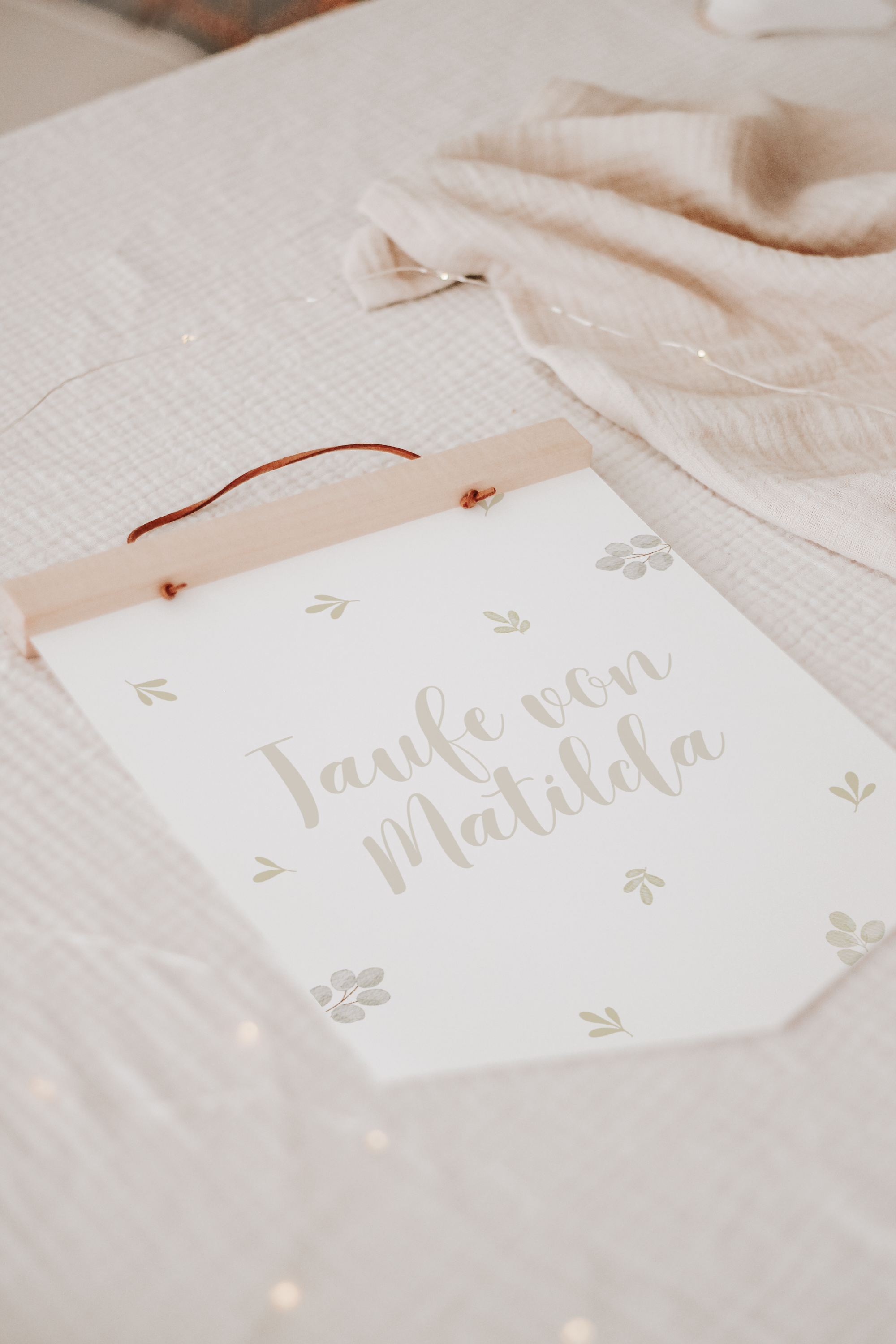 Wimpel mit Name Taufe Greenery