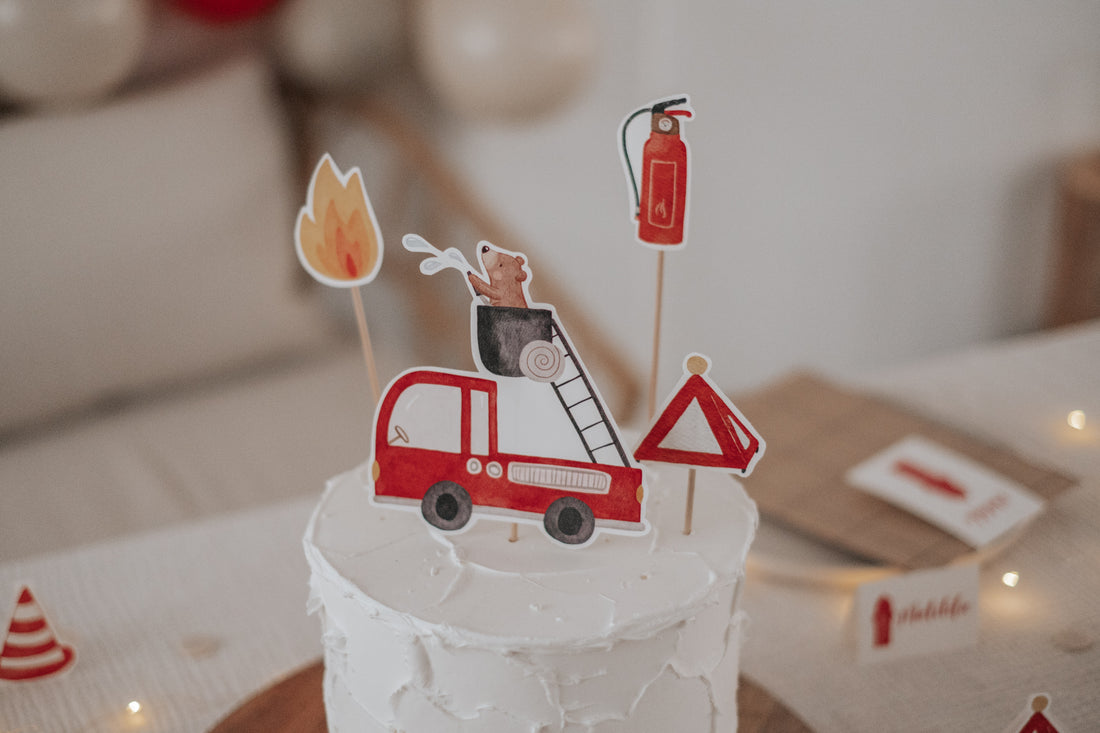 Caketopper Feuerwehr und Bär